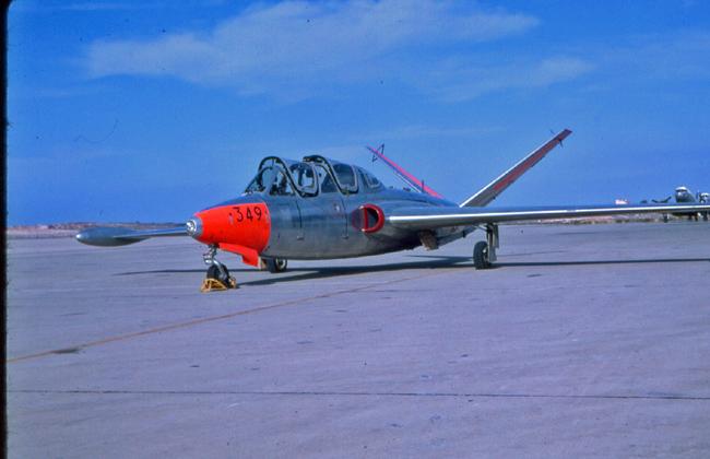 Fouga magister (5) 650X420.jpg